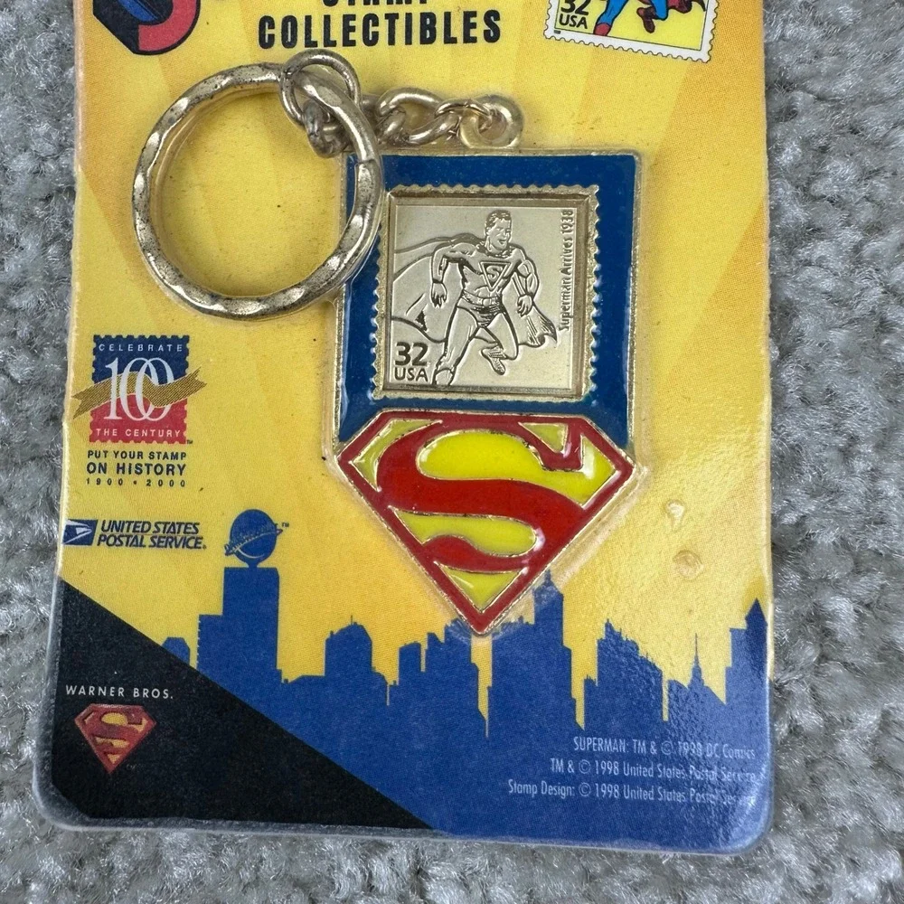 Vintage 1998 Superman USPS Stamp Collectibles Enamel Keychain DC Comics NIP 90s